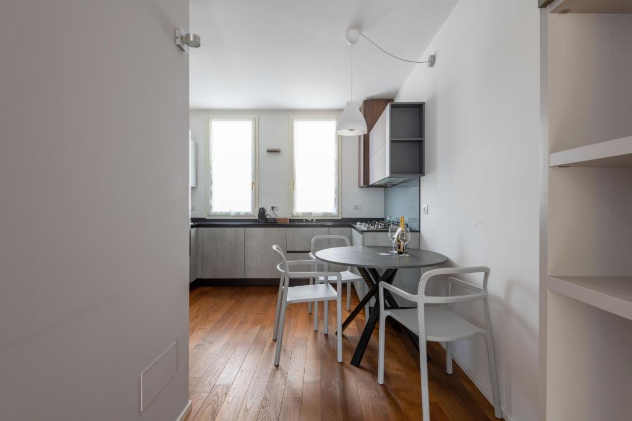 Milano Apartments Voghera 外观 照片